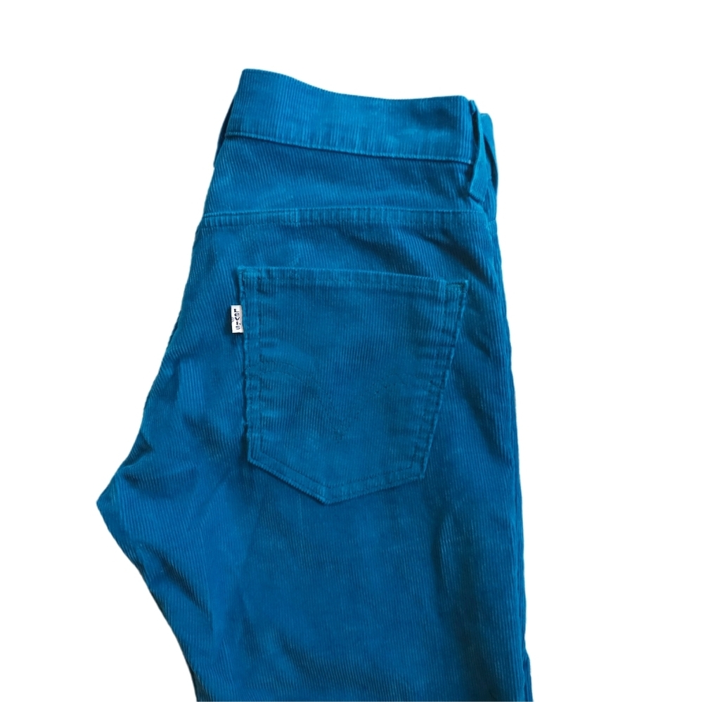 Levi's Women's Corduroy Stretch Straight Leg Jeans Blue Size 29 - Picture 3 of 4